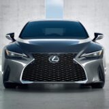 Lexus IS frente