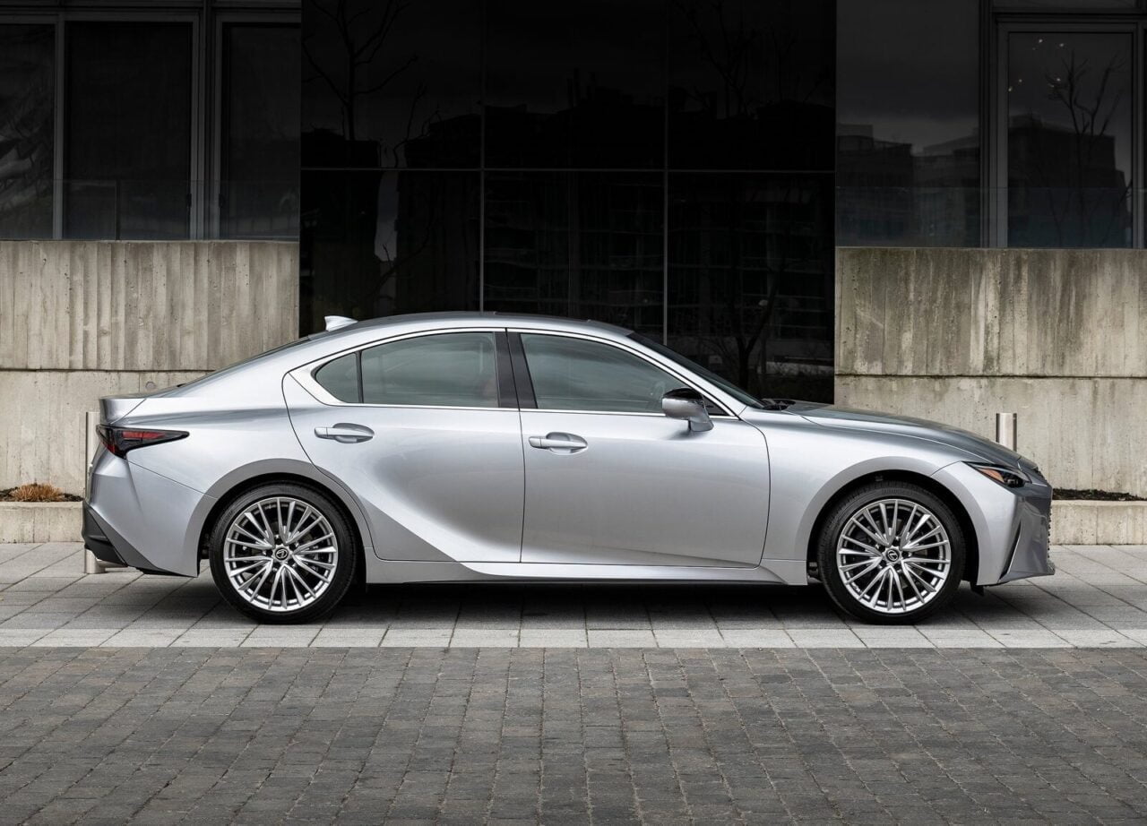 Lexus IS 300 lateral