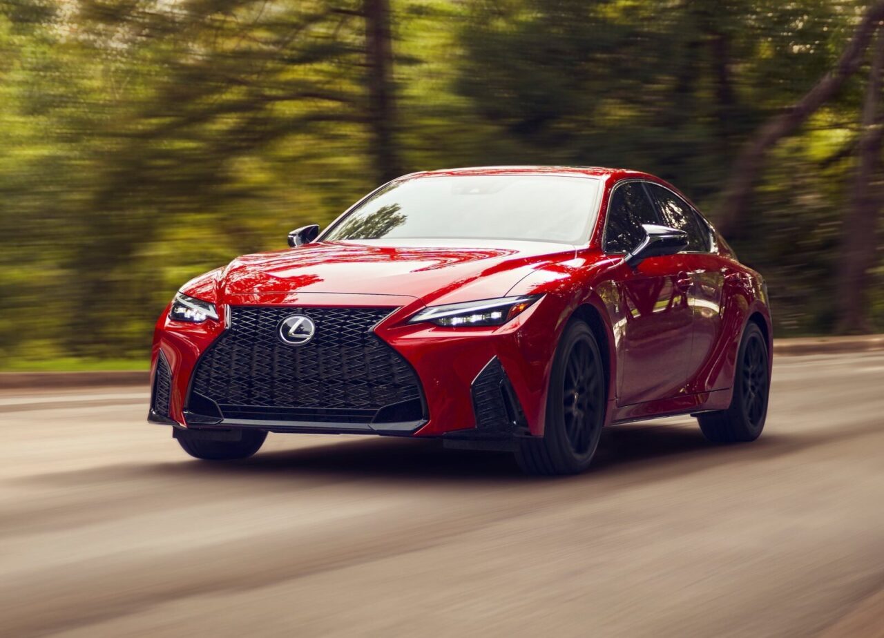Lexus IS 300 frente