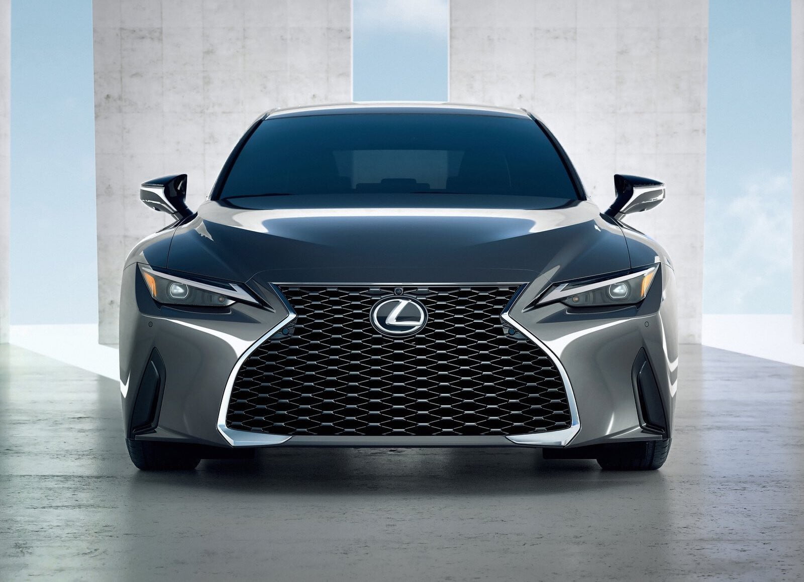 Lexus IS 300 frente