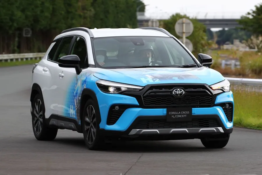 Toyota Corolla Cross H