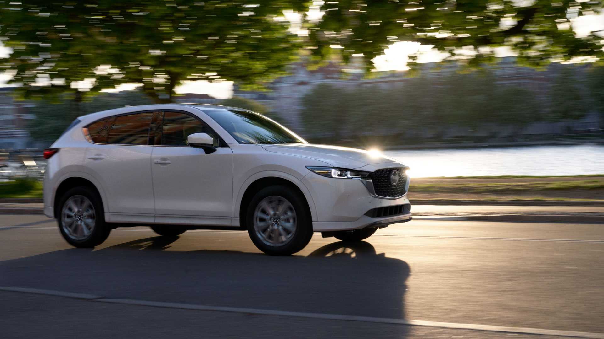 Mazda CX