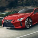 Lexus LC rojo