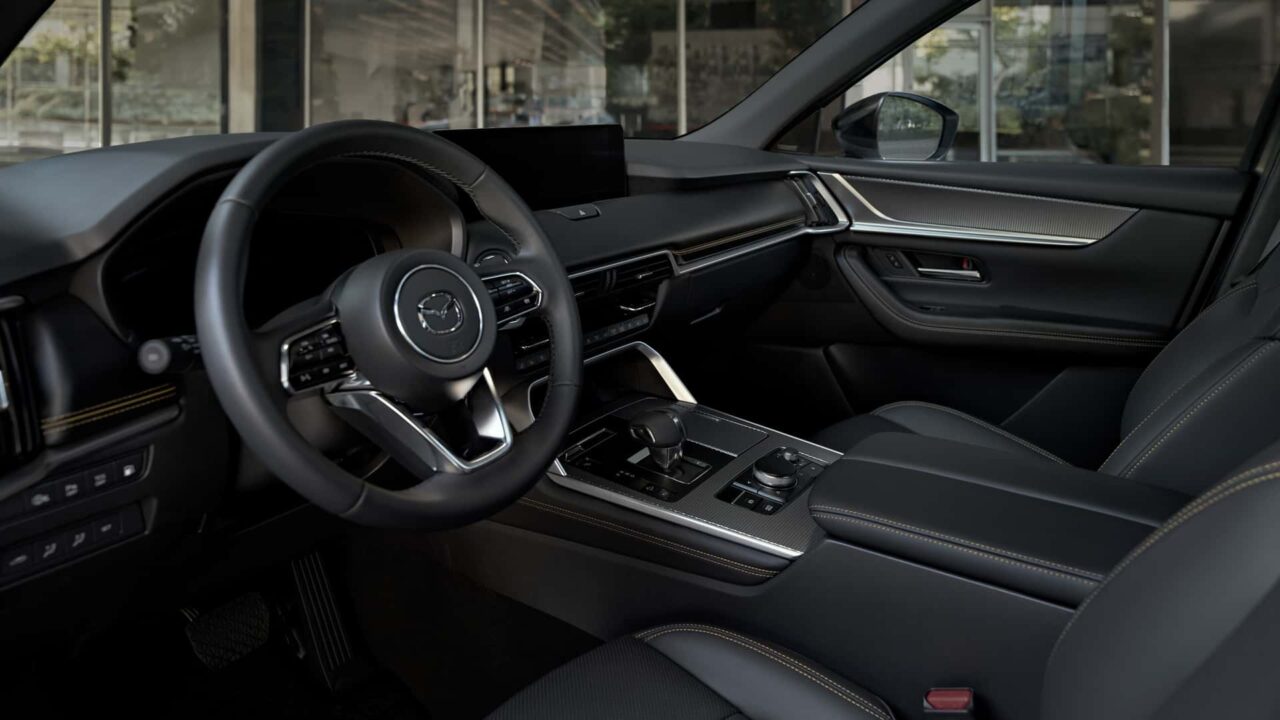 Mazda CX-70 2025 interior