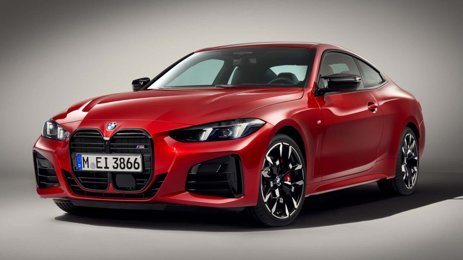 BMW M440i 2025
