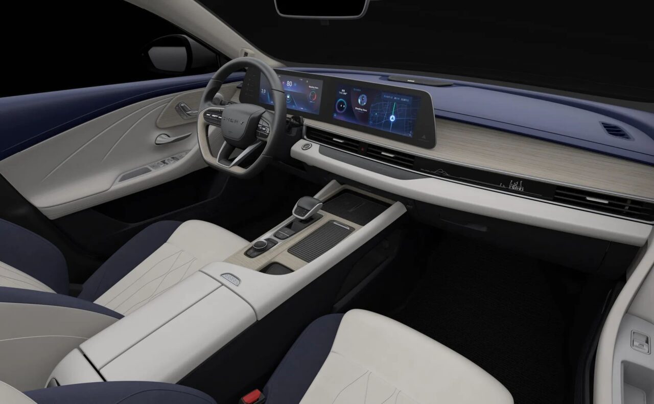 Chirey Arrizo 8 2024 interior