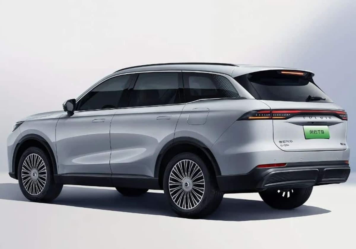 Chery Fulwin T9 detras
