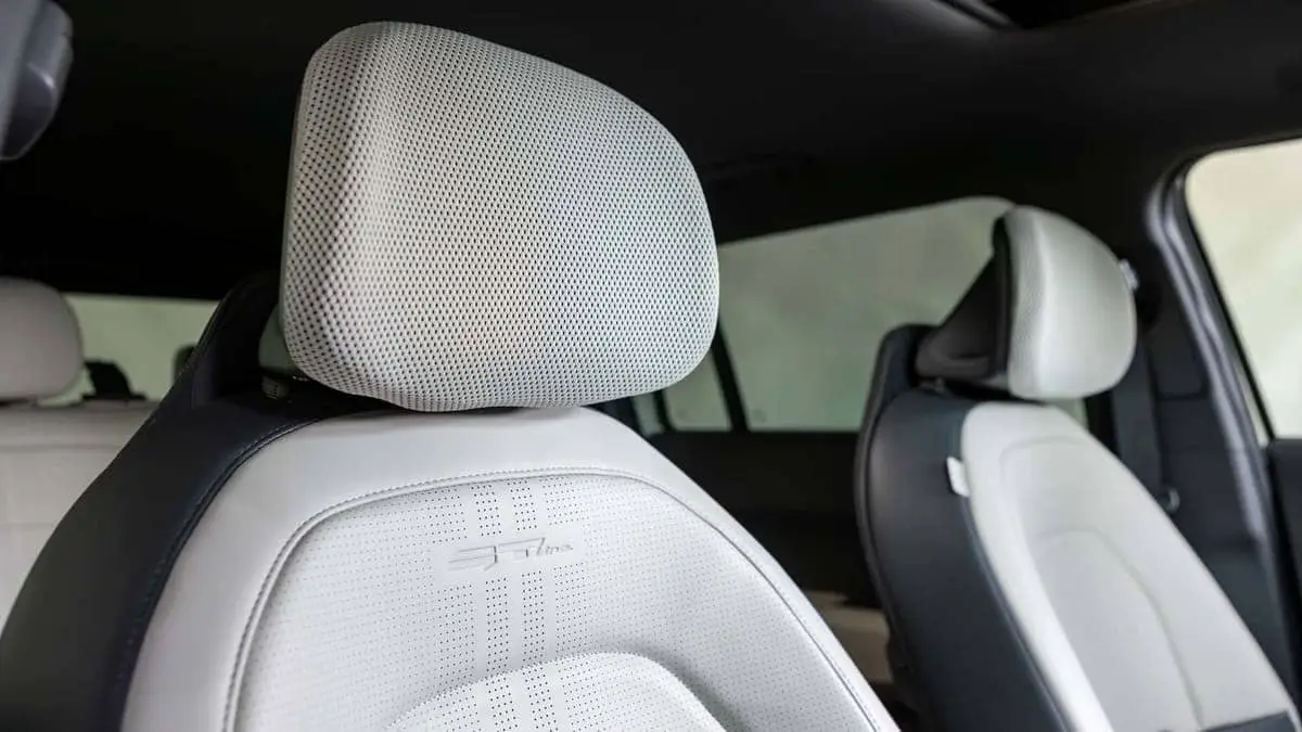 Kia EV3 asientos acabados