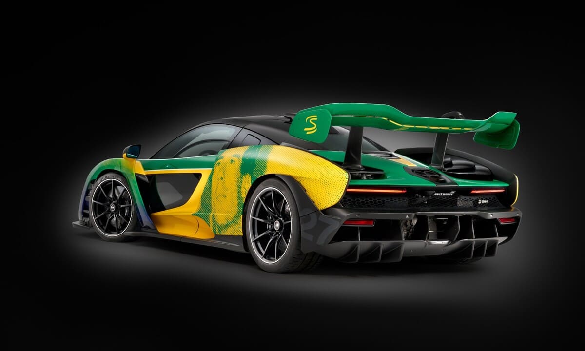 McLaren Sena por detras