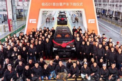 Polestones 01: El Nuevo Rival en el Mundo de los Todoterrenos Eléctricos