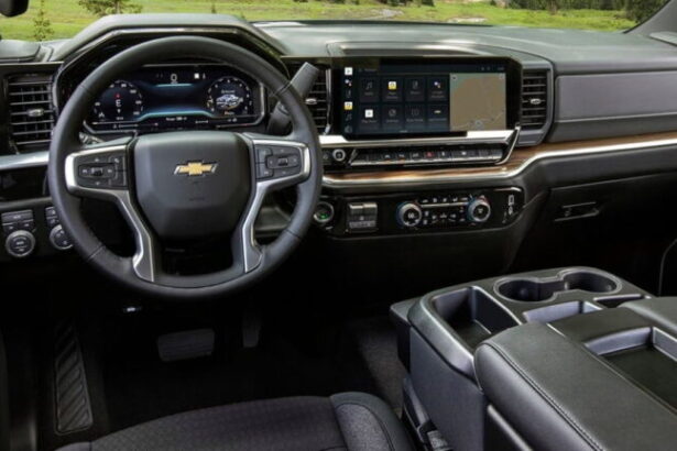 Chevrolet Silverado 2025: Precio Accesible y Nuevas Características