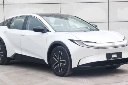Toyota bZ3C: El SUV Eléctrico que Combina Estilo Prius y Tecnología BYD