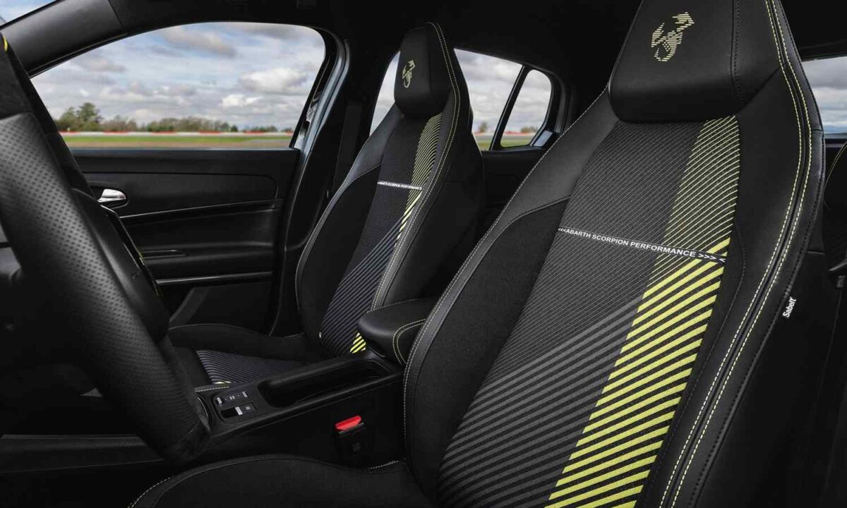 Abarth 600e: El Abarth Más Potente de la Historia 3 Abarth 600e asientos