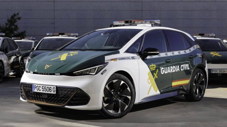 Cupra Born Eléctricos: Los Nuevos Vehículos de la Guardia Civil Española