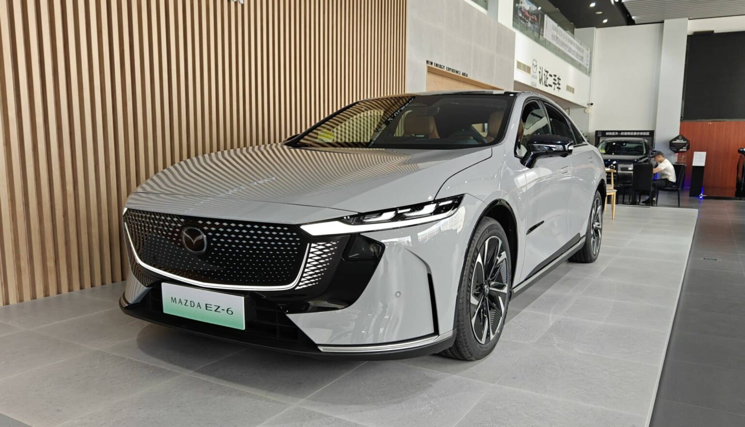 Mazda EZ-6