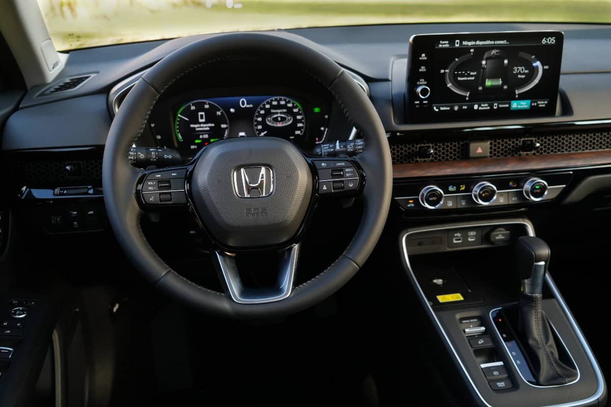 Nuevo Honda CR-V e:HEV: El SUV Híbrido que Llega a la Región 4 Honda CR V e HEV 003