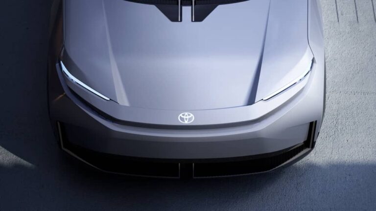 Toyota Aplaza sus Planes de Electromovilidad: ¿Estrategia o Necesidad?