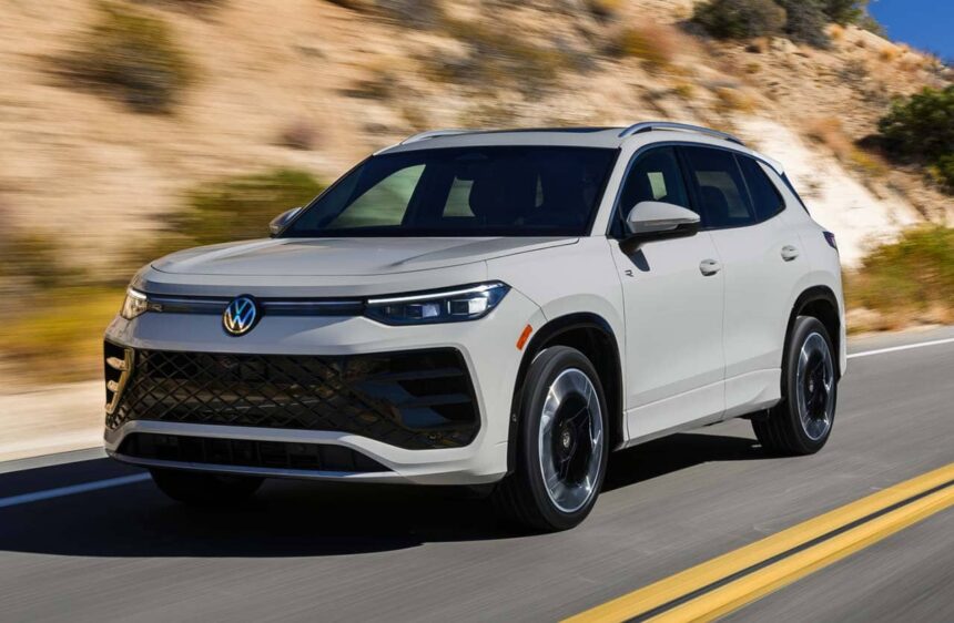 Volkswagen y su Nueva Estrategia Híbrida: ¿Es Realmente Necesaria?