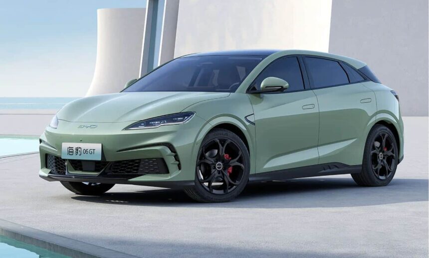 El Mercado de Autos Eléctricos en China: ¿Desaceleración o Solo una Pausa?