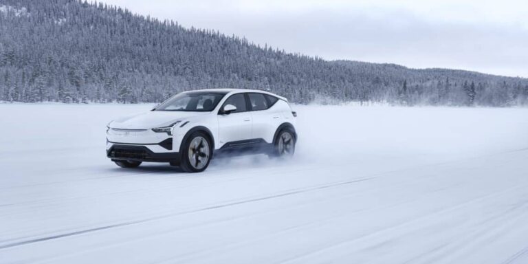 Polestar 3: SUV Eléctrico que Brilla en Condiciones Climáticas Difíciles