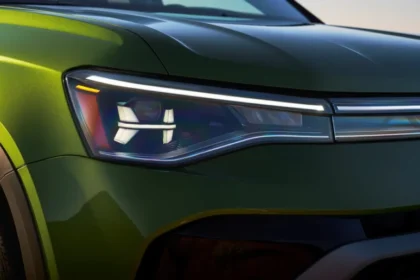 Volkswagen T-Roc 2025: Estilo e Innovación en un SUV Compacto