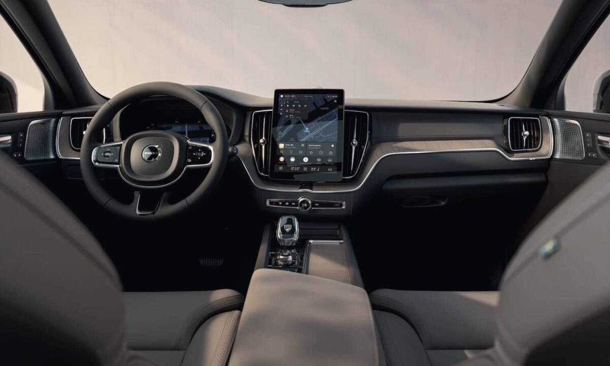 Refreshed Volvo XC60 2025 015 Volvo XC60 2025 tablero