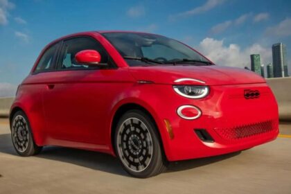 Fiat 500 Torino: la nueva versión mild-hybrid llegará en noviembre