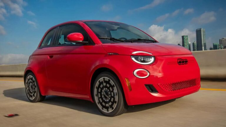 Fiat 500 Torino: la nueva versión mild-hybrid llegará en noviembre