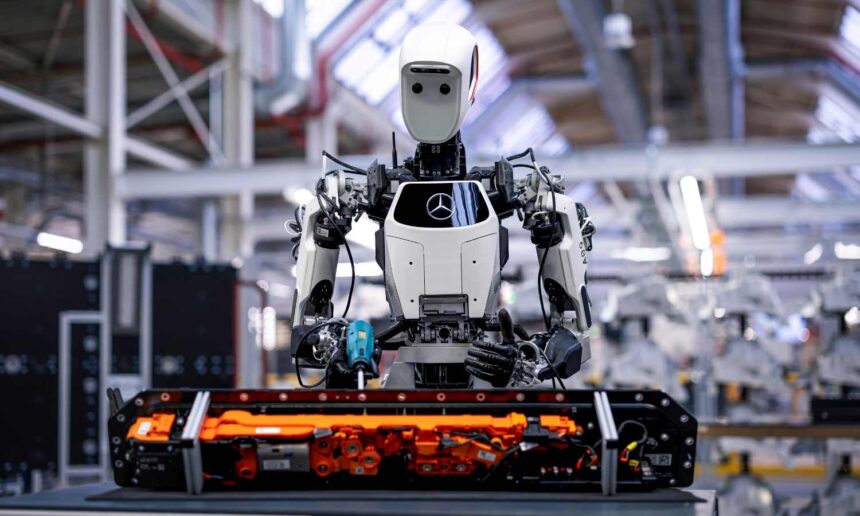 Humanoides de Mercedes-Benz sustituirán empleos en 2030