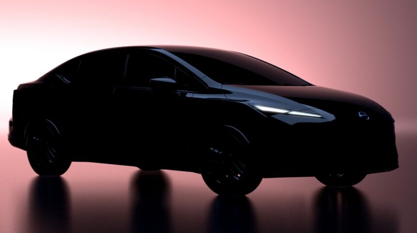 Nissan Versa 2026 se presentó de manera sutil en el evento de la marca