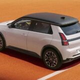 Renault 5 E-Tech Roland-Garros: Un Ícono Moderno y Deportivo