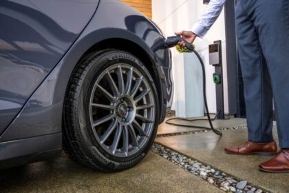 Bridgestone Turanza EV: La Llanta del Futuro para Coches Eléctricos