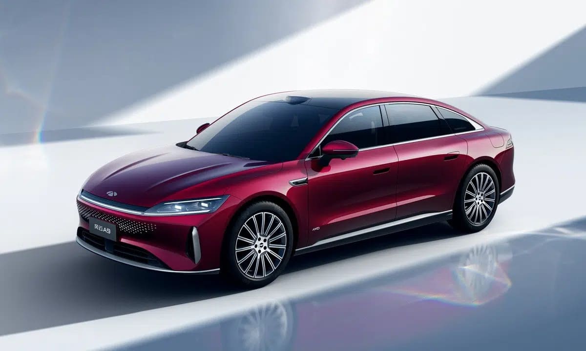 Chery Fulwin A9: El sedán eléctrico que nace en Turquía para conquistar el mundo 5 Chery Fulwin A9 lateral