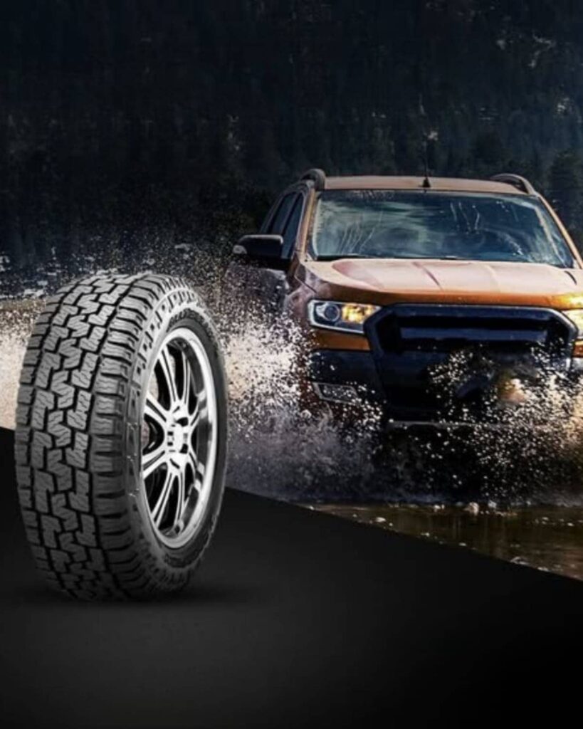 Cómo Cuidar los Neumáticos Durante la Temporada de Lluvias y Evitar Sustos en Carretera 2 Pirelli car lluvia