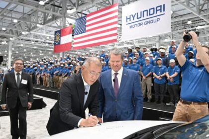 Hyundai inaugura una gran fábrica de vehículos eléctricos en EE.UU.