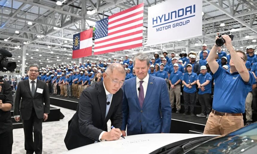 Hyundai inaugura una gran fábrica de vehículos eléctricos en EE.UU.