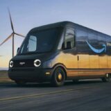 Jeff Bezos de Amazon: Lanza una pick-up eléctrica económica