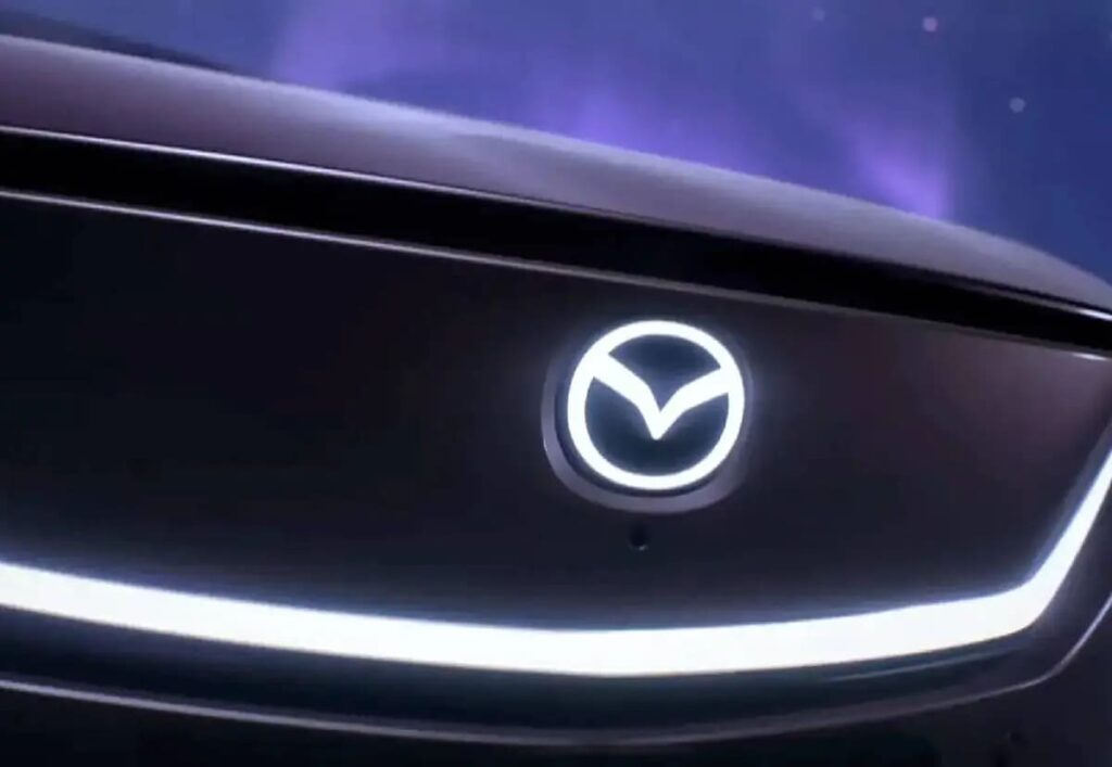 Mazda EZ-60: el SUV eléctrico japonés con alma china Fotos y Videos Oficiales 3 Mazda EZ-60 facia