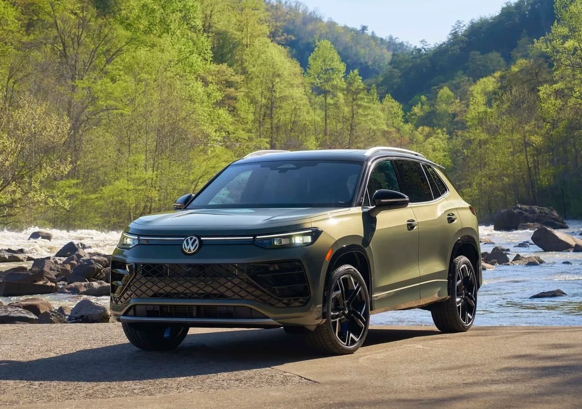 Volkswagen Tiguan SEL R-Line Turbo 2026: Potencia, Estilo y Tecnología 2 Volkswagen Tiguan SEL R-Line Turbo 2026 frente