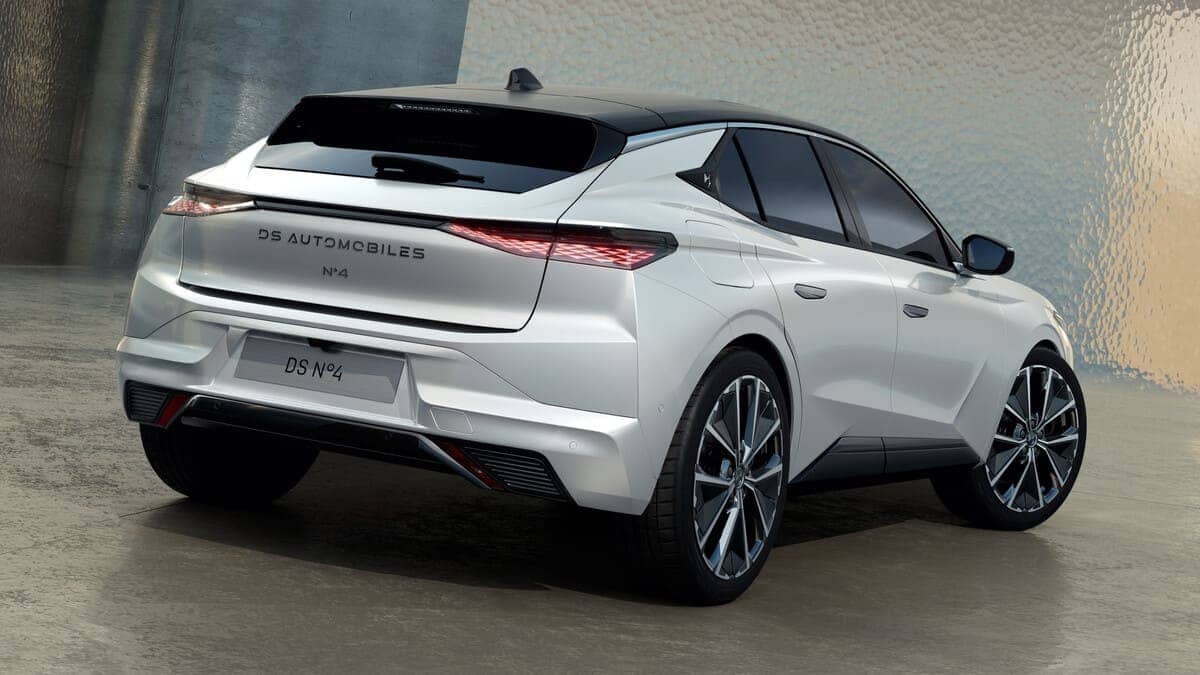 DS No. 4 2025: El hatchback premium francés ahora es eléctrico y más audaz que nunca 7 ds no 4 2025 00002