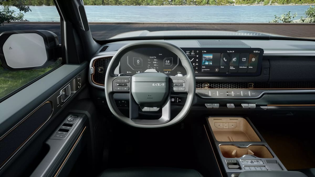 Kia Tasman: El Pickup Que Nadie Esperaba También Híbrida Sorprenderá a Todos 7 Kia Tasman Weekender Híbrida interior