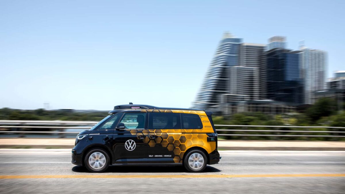 Volkswagen ID. Buzz Autónomo: El Futuro de Uber Comienza en Los Ángeles 3 volkswagen id. buzz i uber 0003
