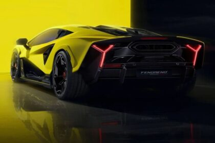 Bridgestone, socio exclusivo de llantas para el Lamborghini Fenómeno