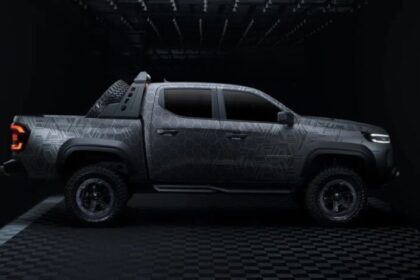 RAM Dakota Nightfall: la nueva camioneta mediana