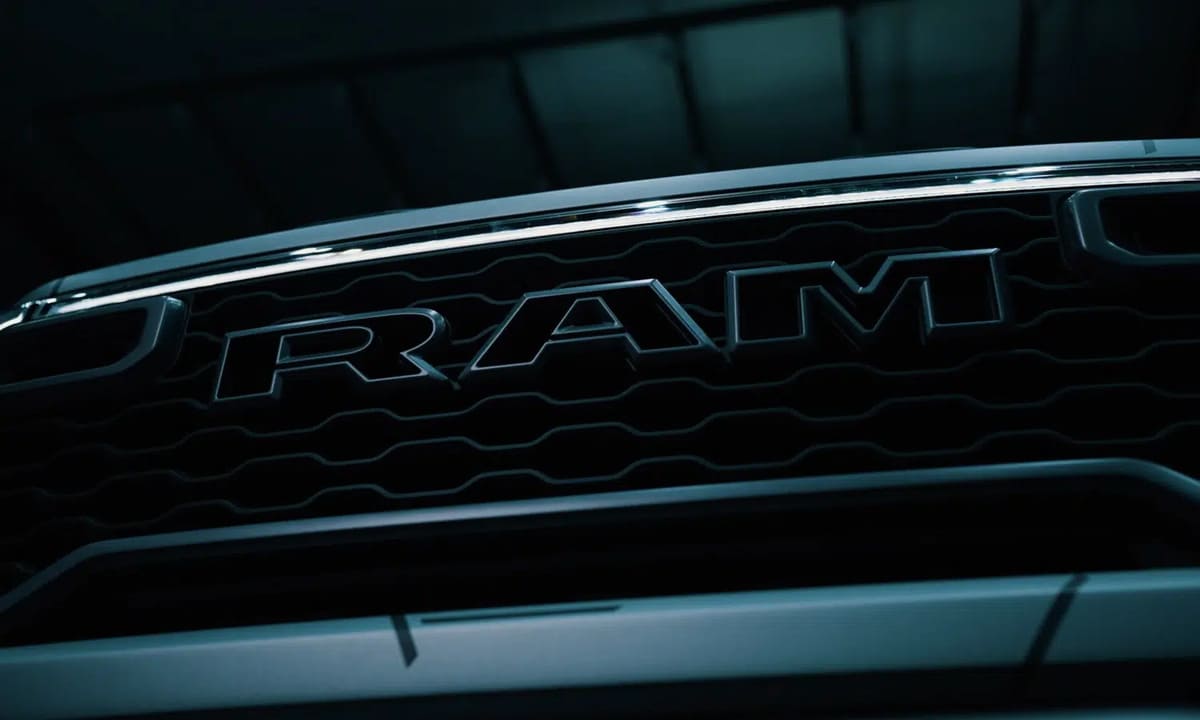 RAM Dakota Nightfall: la nueva pick up mediana 5 Ram Dakota Nightfall Concept 0004