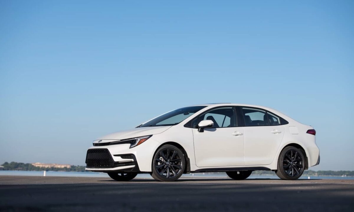 Toyota Corolla 2026: diseño renovado, más tecnología y seguridad para seguir liderando en EE.UU. Toyota Corolla 2026 XSE Wind Chill 0003