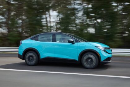 Nissan Leaf 2026: precios, versiones y novedades del nuevo eléctrico