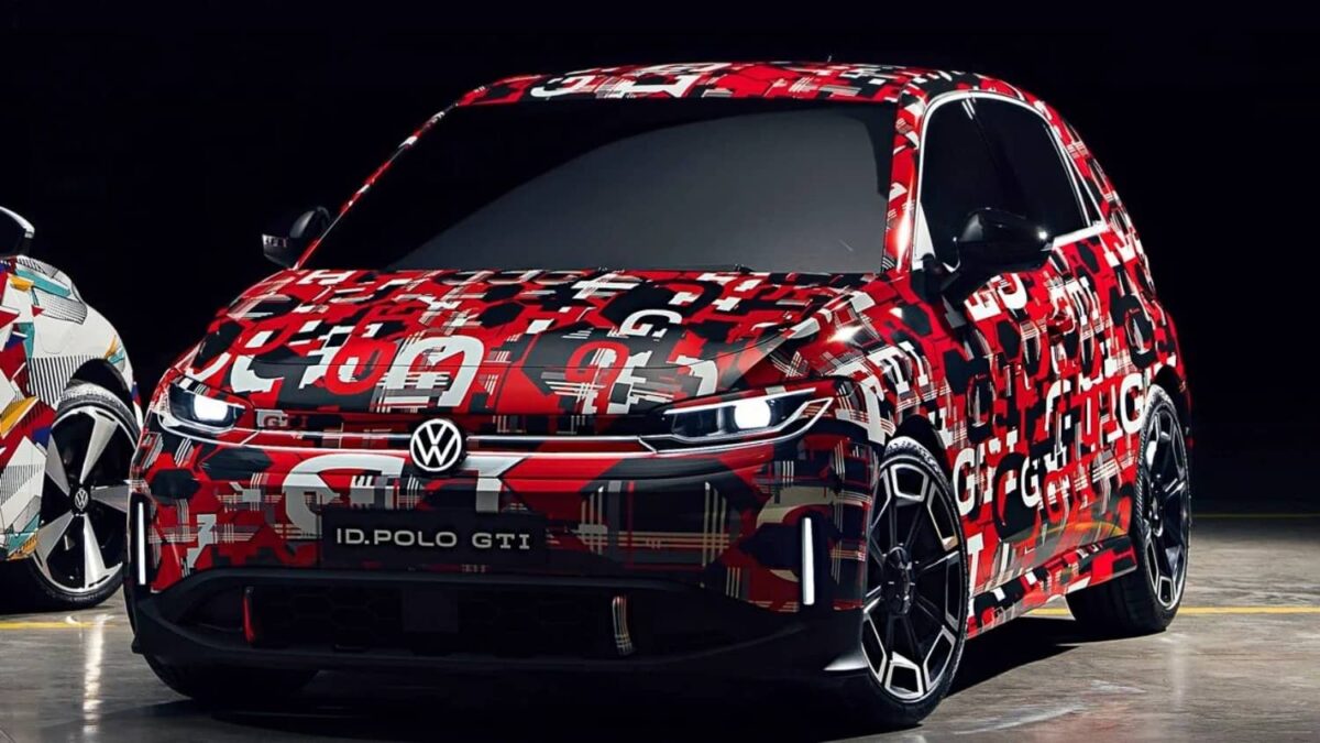 Volkswagen ID.Polo GTI: el regreso del espíritu deportivo en clave eléctrica 4 Volkswagen ID.Polo GTI camuflado 0003