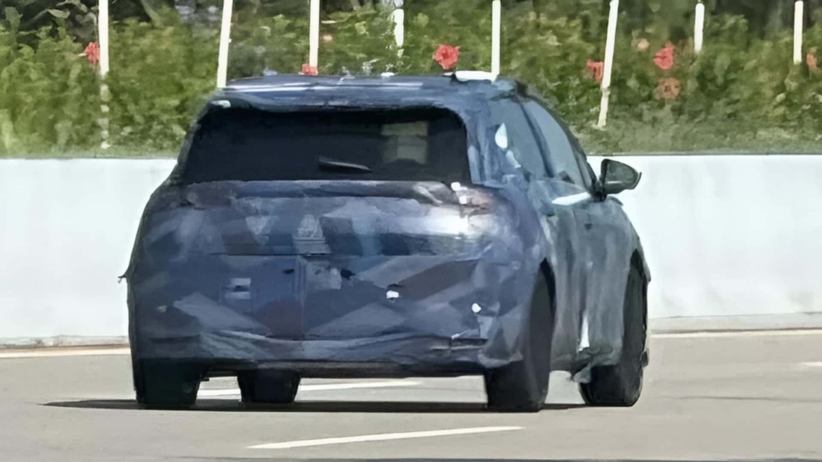 BYD Dolphin 2026: El Facelift que promete cambiar el rumbo de los hatchbacks 3 BYD Dolphin 2026 0001