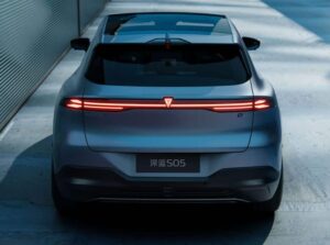 Cargas y durabilidad en vehículos eléctricos: la nueva era de la movilidad sostenible